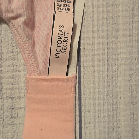 PINK Lightly Lined Full Coverage T-Shirt Bra Pink and White Size 36D NWT - Picture 7 of 8